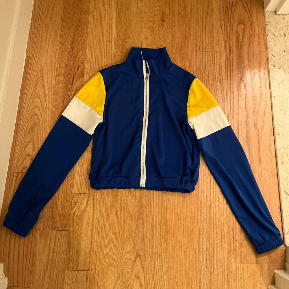 Yellow and blue sweat suit #michigan #goblue
